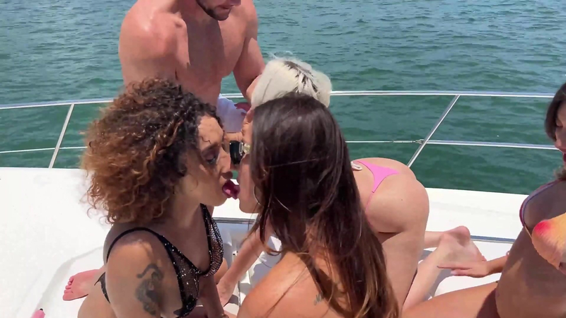 Thots on a Yacht