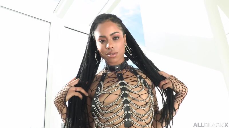 Kira Noir, All Anal