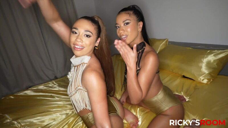 Willow & Ameena