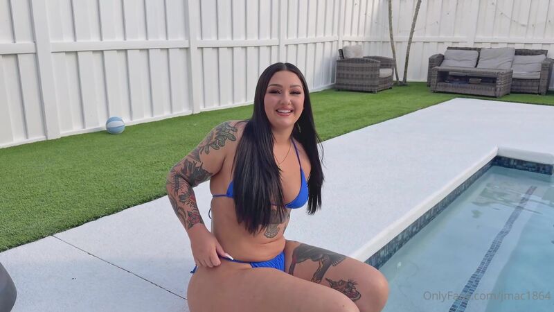 Roxanne Roselle