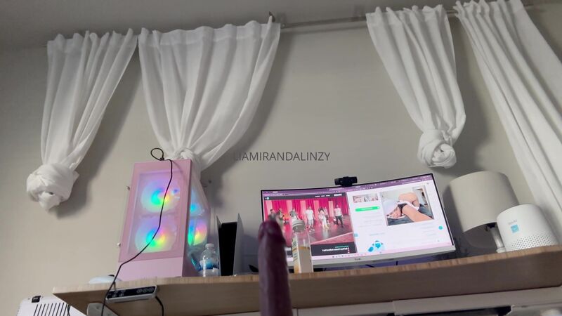 LiaMirandaLinzy