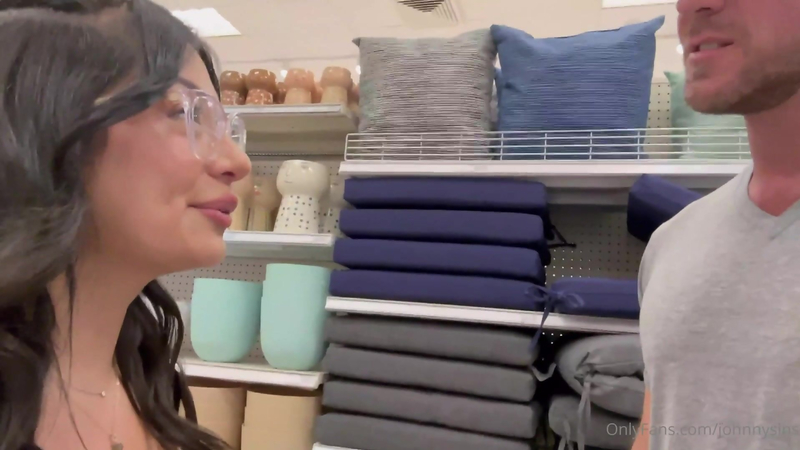 Walmart Sextape Goes Viral